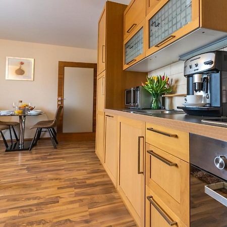Central Apartment 多纳瓦利 外观 照片